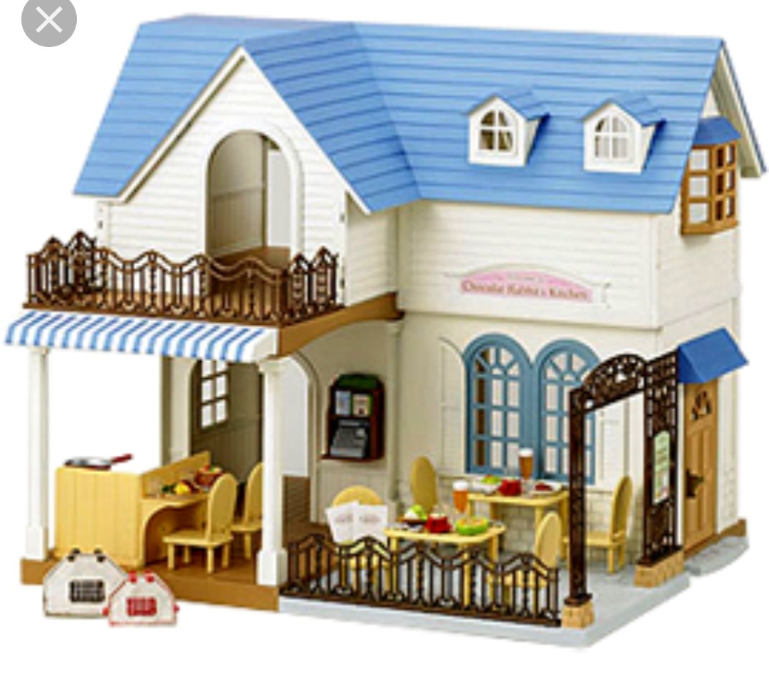 sylvanian courtyard restaurant