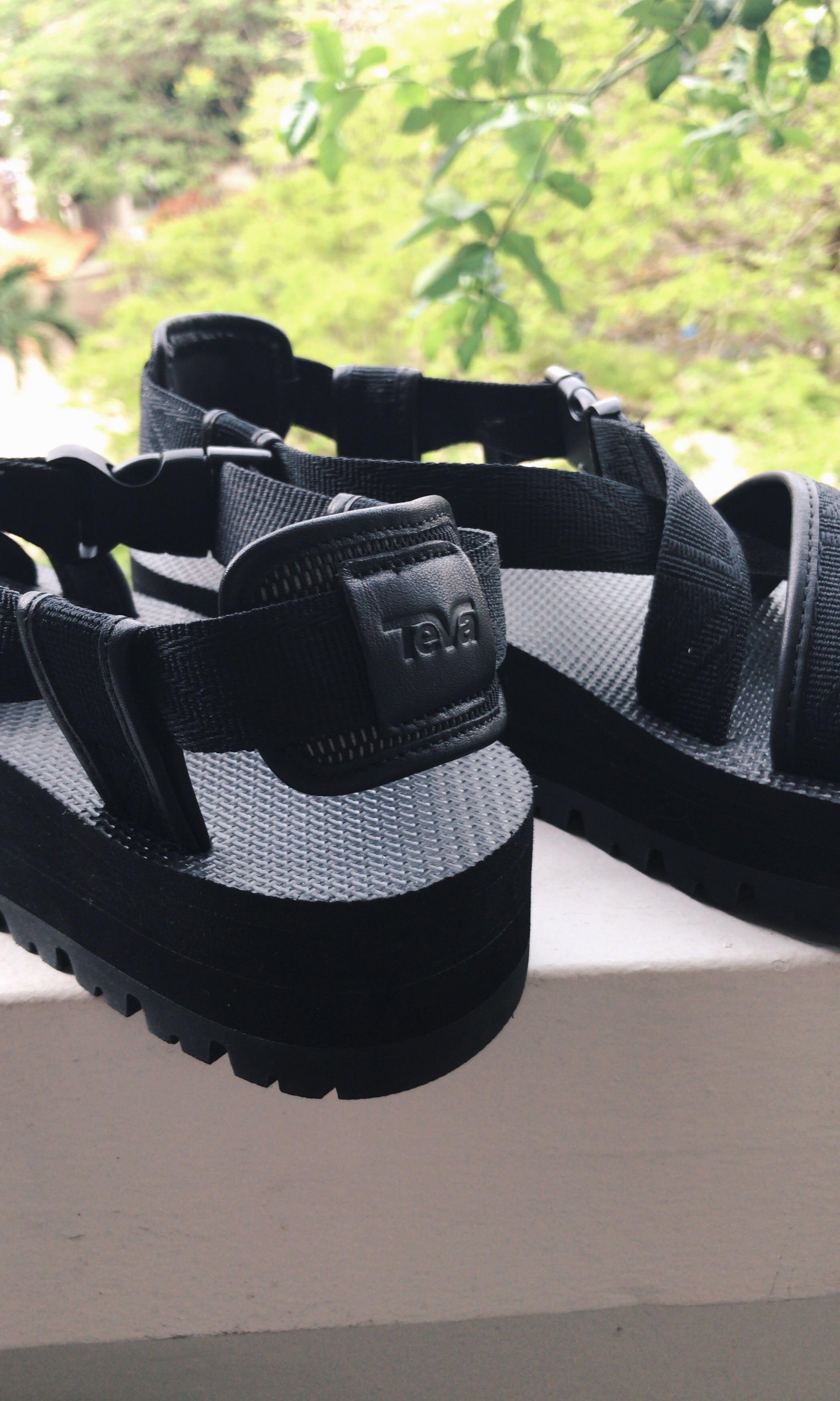 Indio whip new arrivals teva