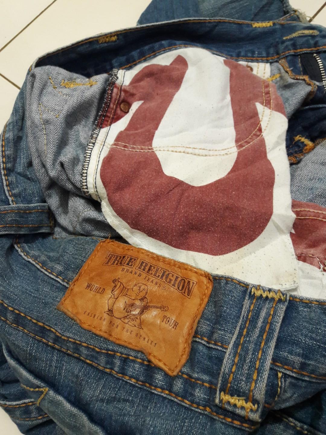 TRUE RELIGION DENIM JEANS made in U.S.A ( ACCENT SELVEDGE ), Fesyen Pria,  Pakaian , Bawahan di Carousell