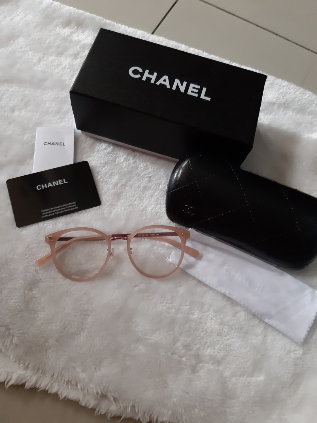 Used chanel round light pink prescriptuon eyeglass Women s
