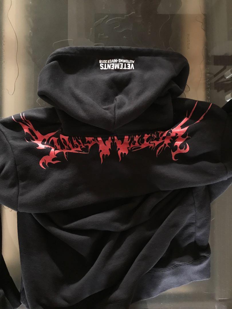 Vetements misplaced skull hoodie Men s Fashion Tops Sets