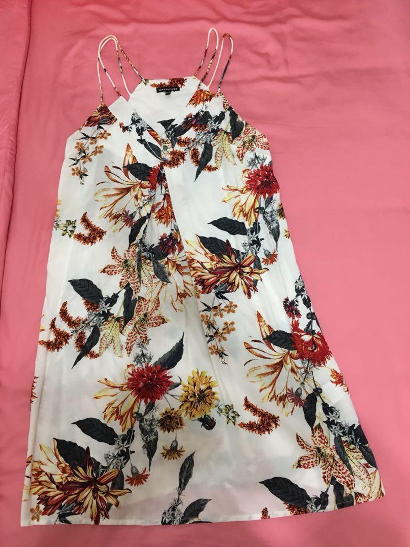 Warehouse UK summer floral dress size UK 6 Women s Fashion Dresses Sets Dresses on Carousell