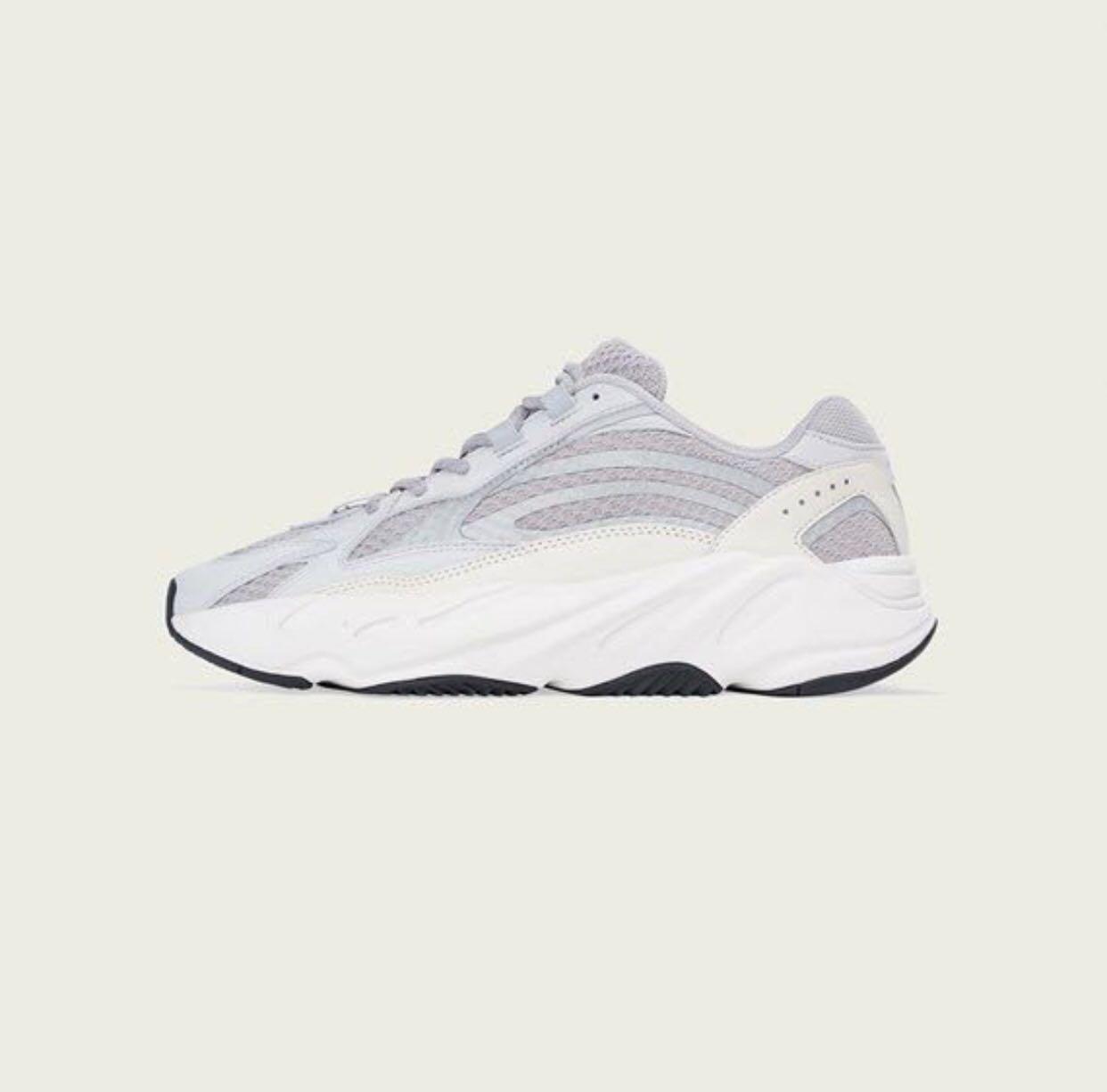 yeezy 700 static white