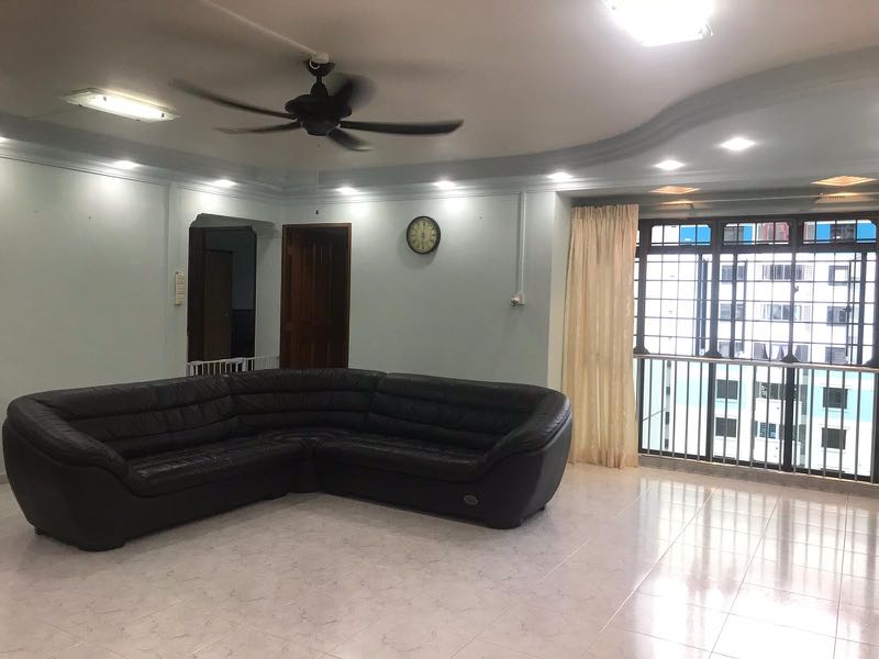 (Category: ) located in . Submitted by joyyer (Listing ID 211266419, Image 1). Description: .