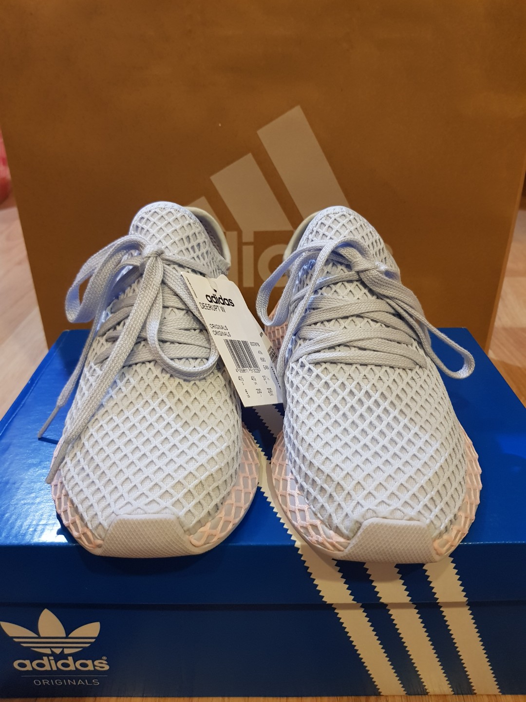 adidas rubber shoes