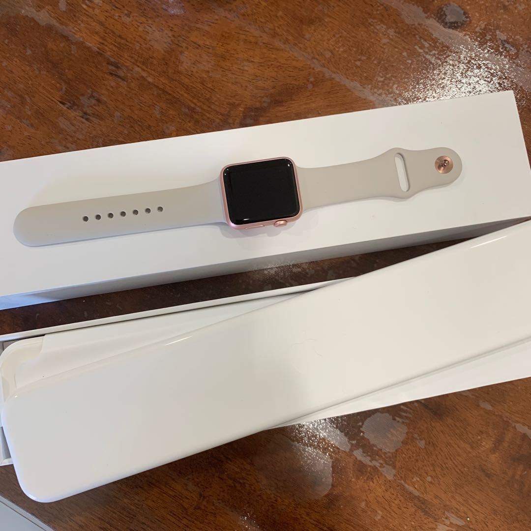 Apple Watch series 1 42mm rose gold, Mobile Phones \u0026 Gadgets, Wearables \u0026  Smart Watches on Carousell