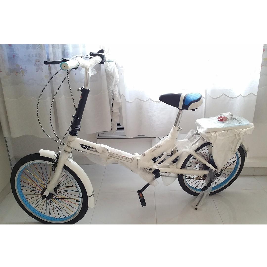baby blue road bike