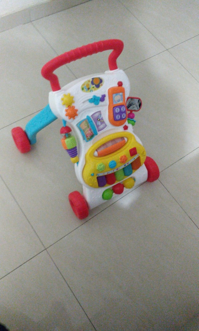 kiddy palace baby walker