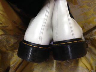 dr martens bianca chelsea