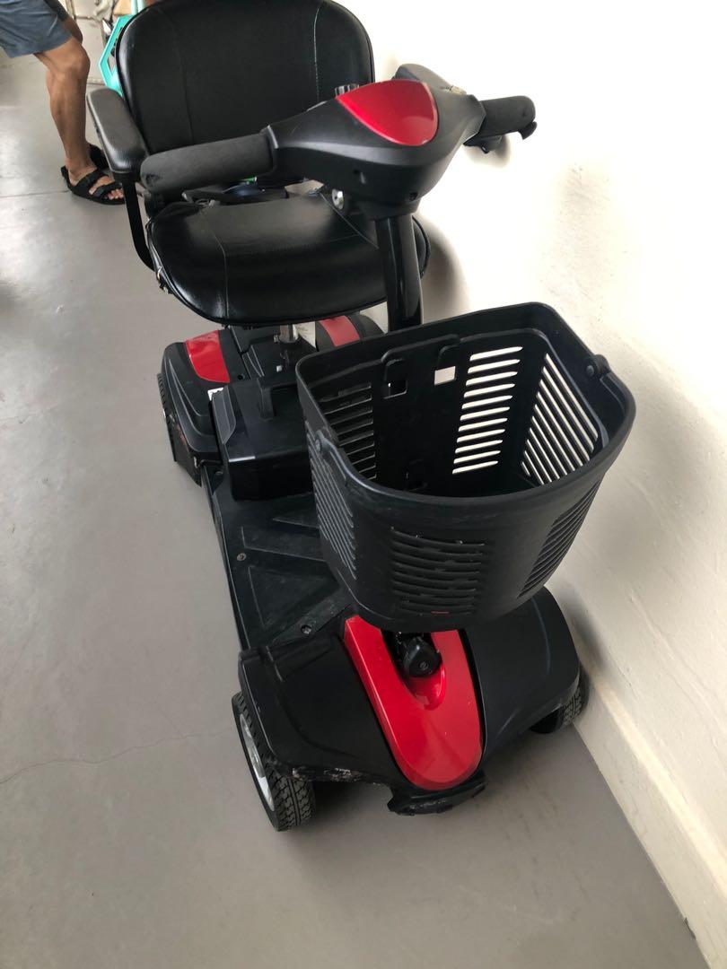 Lascal Buggy (Category: Other PMDs & Parts) located in Singapore. Submitted by yeo.ching.7 (Listing ID 211356850, Image 2). Description: Used for 1 year .