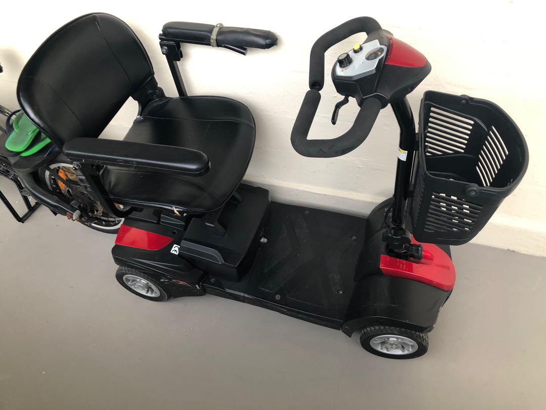 Lascal Buggy (Category: Other PMDs & Parts) located in Singapore. Submitted by yeo.ching.7 (Listing ID 211356850, Image 1). Description: Used for 1 year .