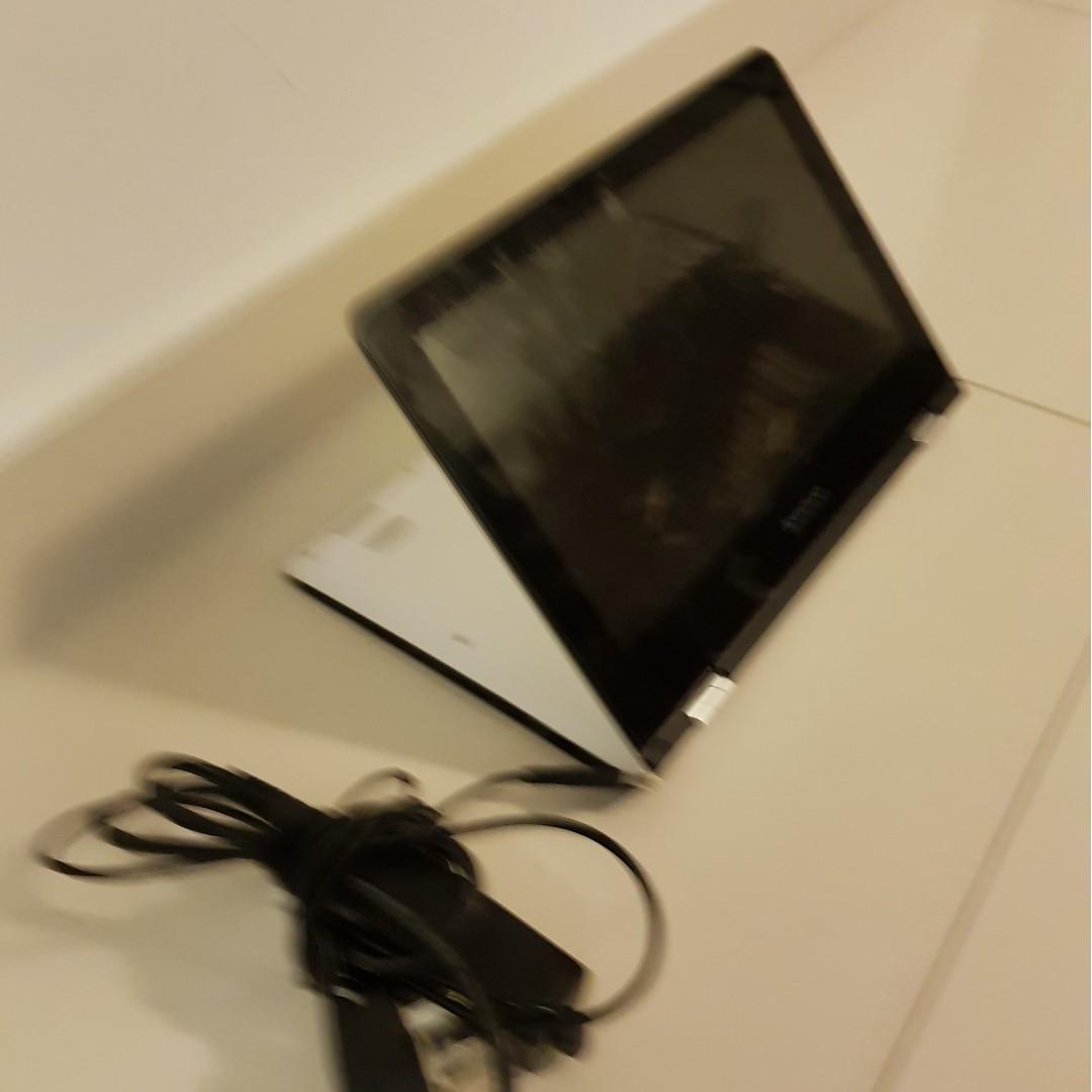 Lenovo Yoga Laptop, with touch screen - Full working Order, Computers