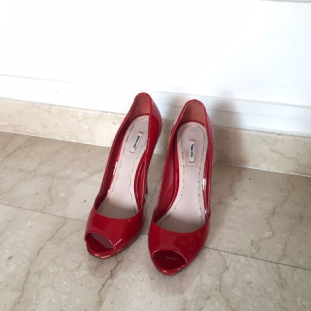 miu miu red heels