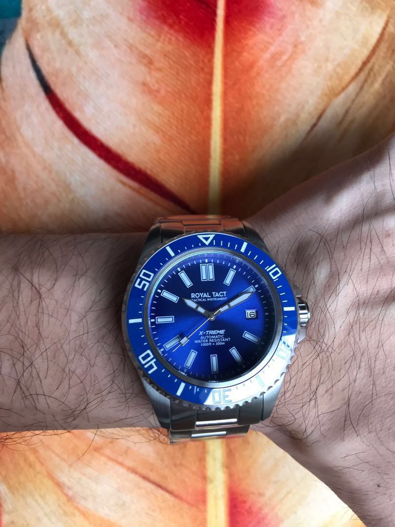 Royal tact watch top