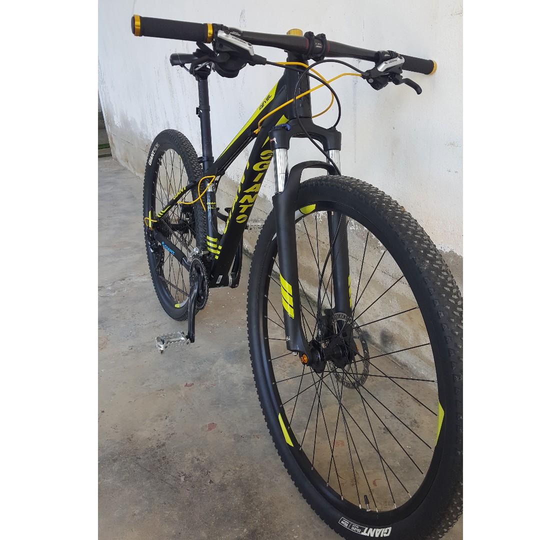 Giant revel 29er 2025 2019