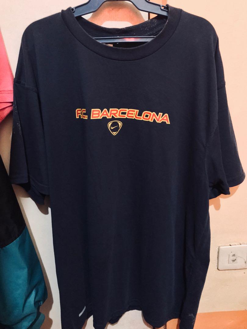 Nike FC Barcelona (Category: Activewear) located in Cebu City. Submitted by francojovan (Listing ID 211350878, Image 1). Description: Nike FC Barcelona shirt Size large.