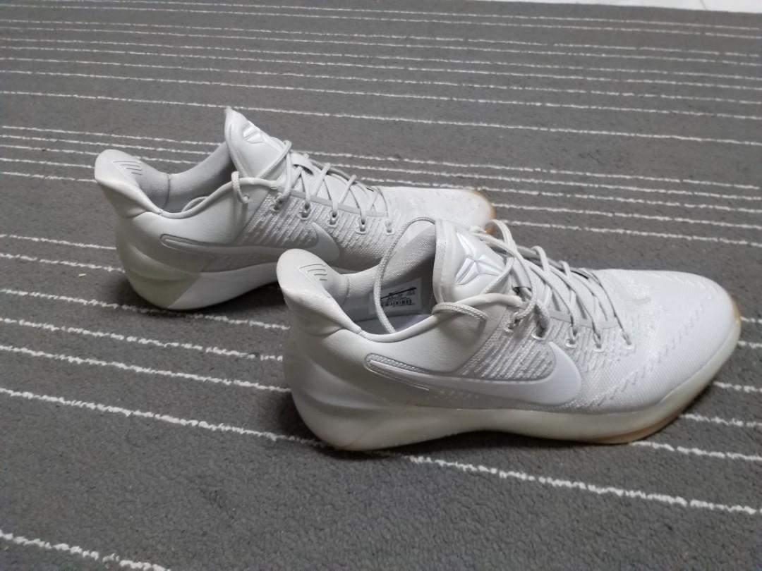 kobe ad light bone