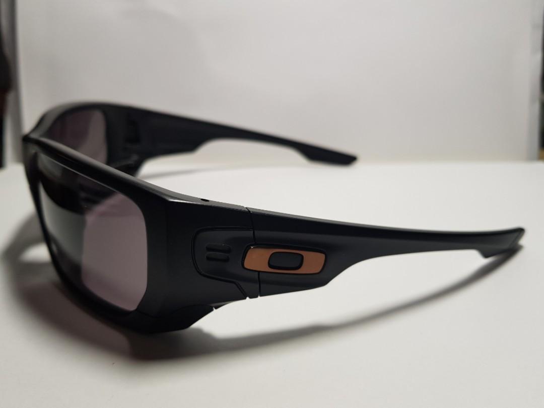 Oakley Style Switch 009194-04, Men's Fashion, Watches & Accessories ...