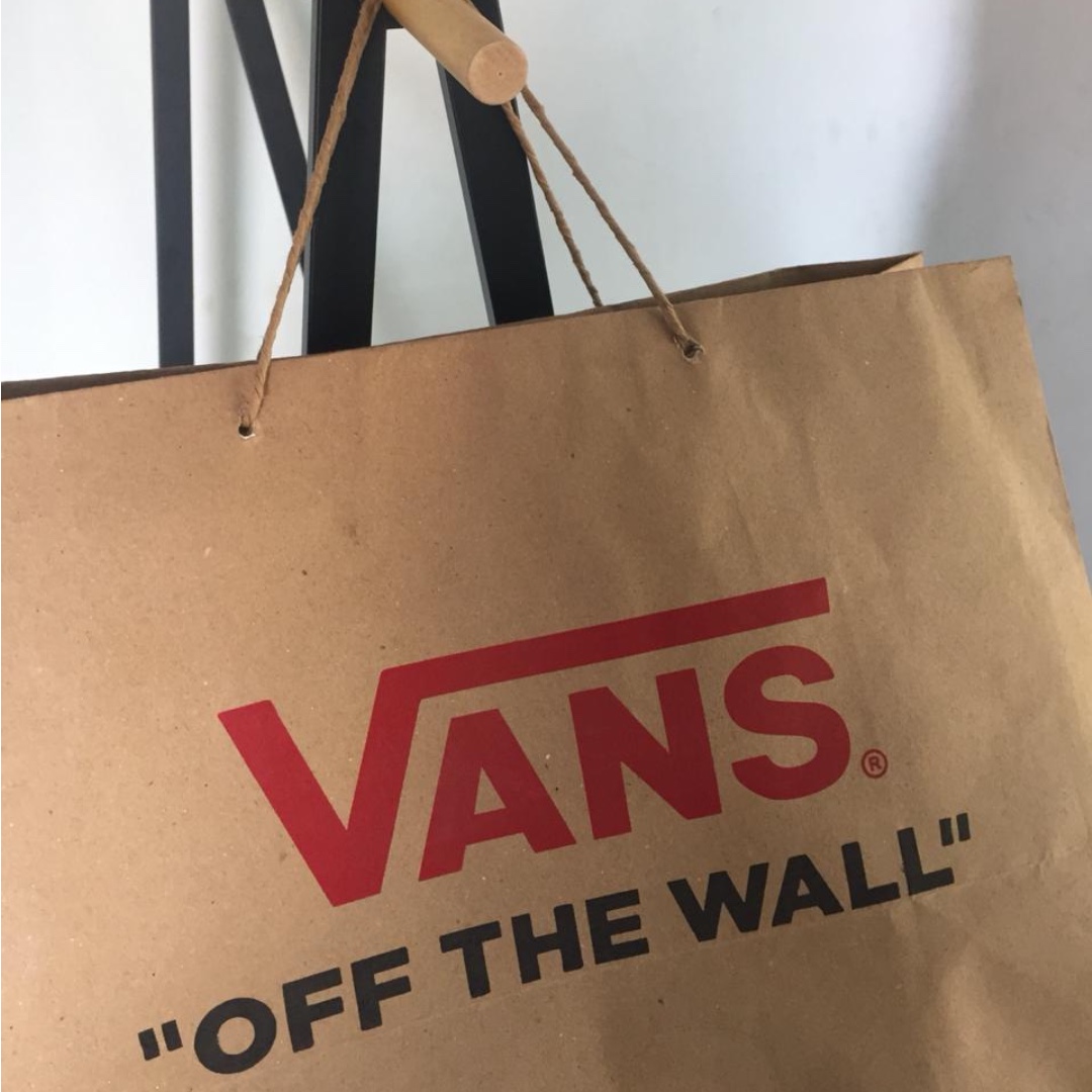 Paperbag Vans Medium Size For Sk8hi Authentic Slip On Oldskool Shoes Vans Olshop Fashion Olshop Wanita On Carousell