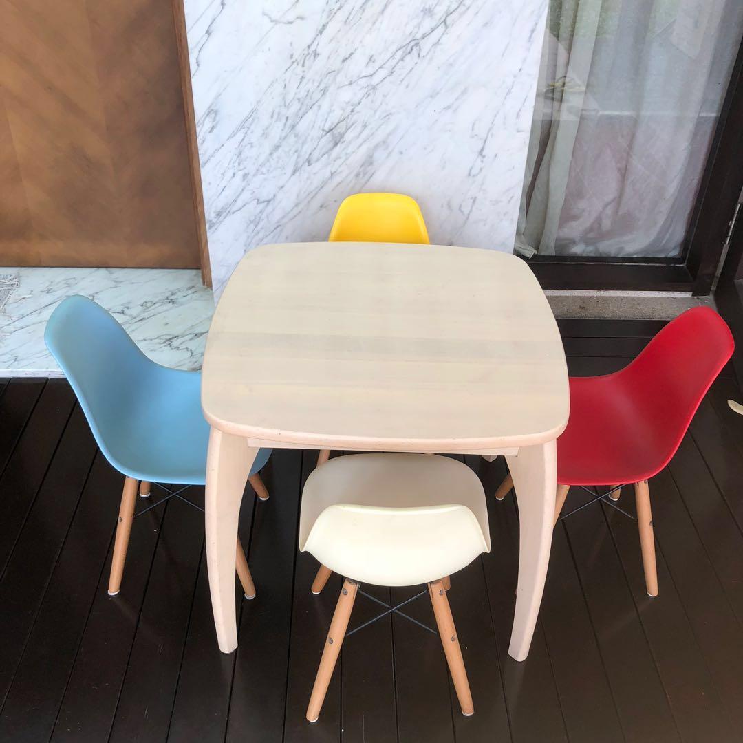 Pintoy Wooden Kids Play Table