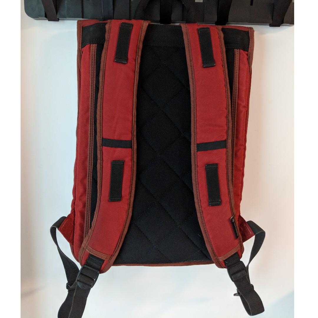 Victorinox Luggage Altmont 3.0 Flapover Laptop Backpack (Red), Women's