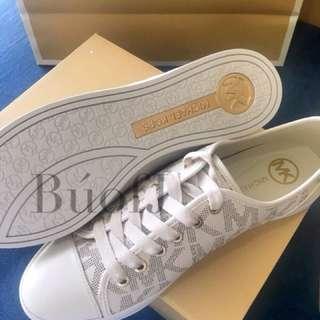 Michael Kors Sneakers Authentic 