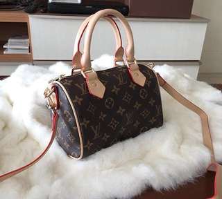 (Kategori: ) berada di . Dikirim oleh fashiontoyou (ID iklan 211535090, Gambar 1). Deskripsi: .