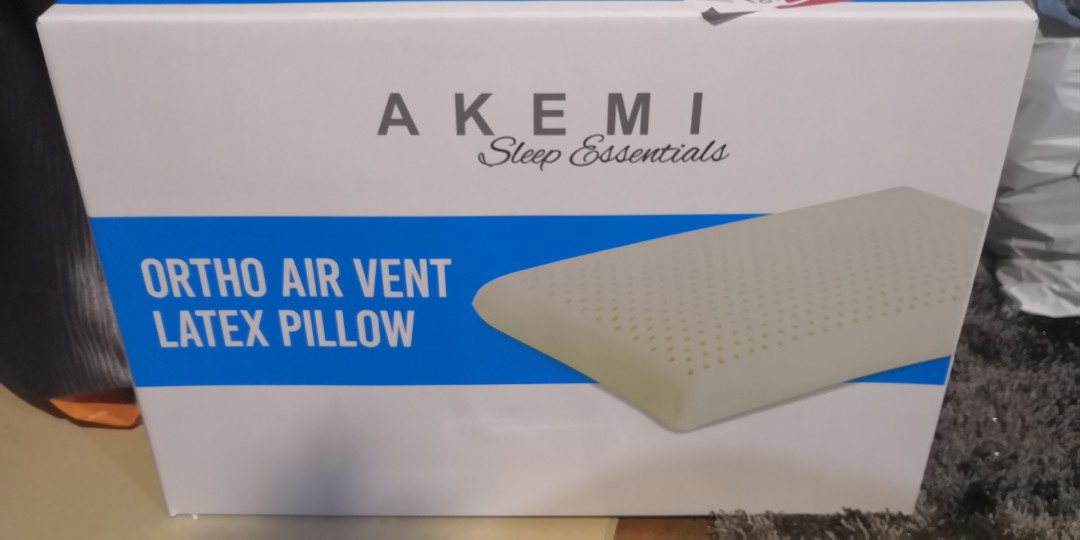 akemi latex pillow