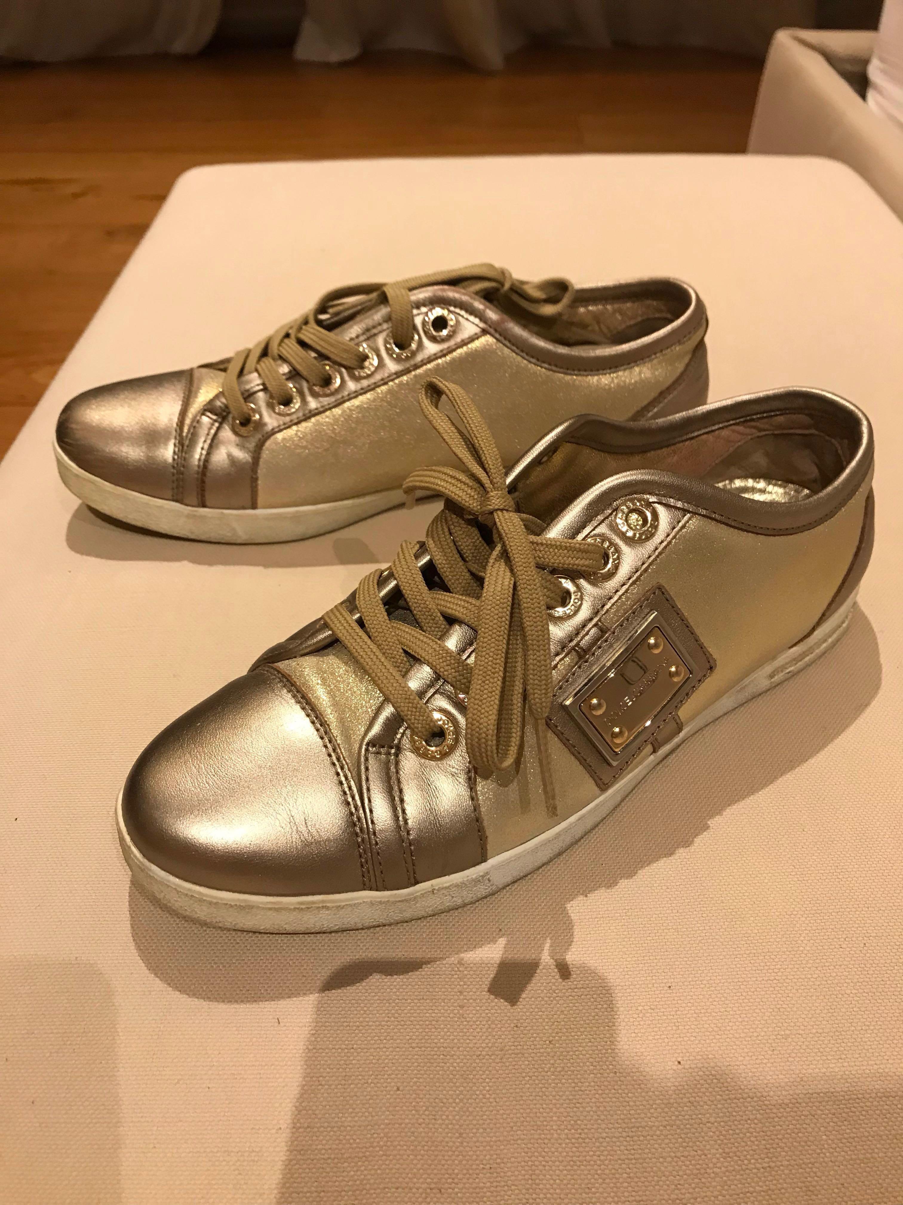 gold dolce and gabbana shoes