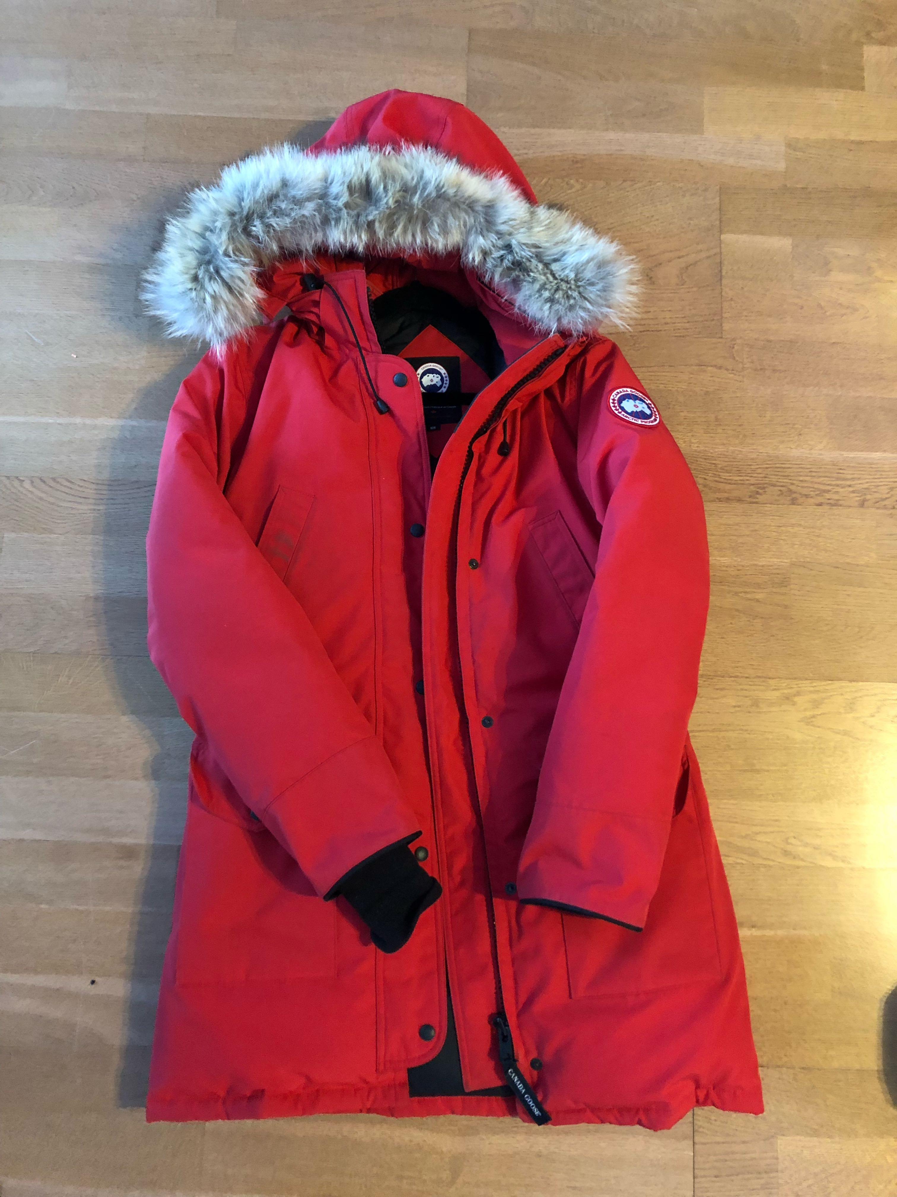 Canada goose trillium parka Women s Fashion Clothes on Carousell