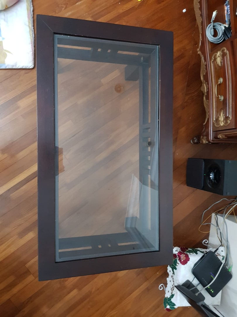 Coffee Table (Category: Tables & Sets) located in Singapore. Submitted by irahzmunchiez (Listing ID 211542407, Image 3). Description: Table condition 8/10 Chat to know more..