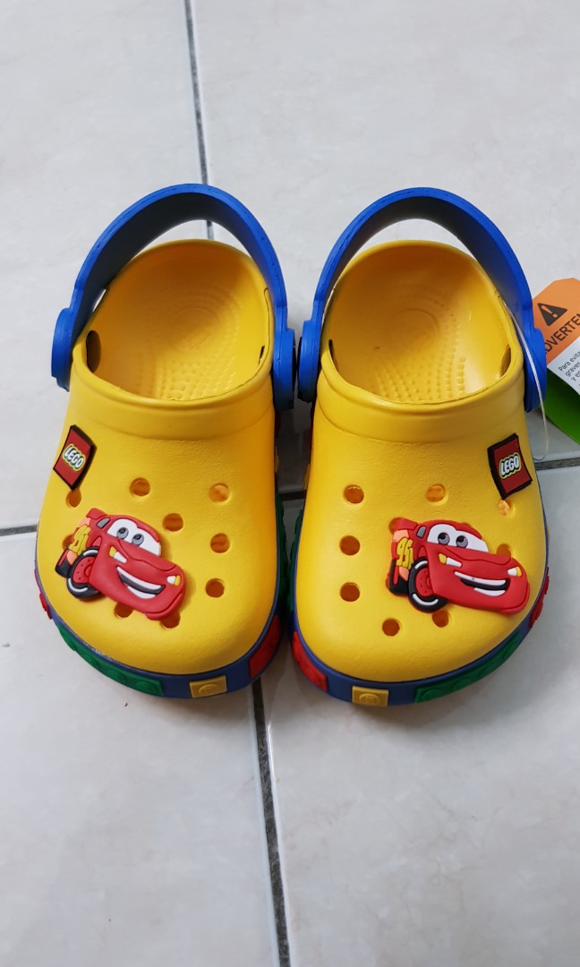 crocs lego original