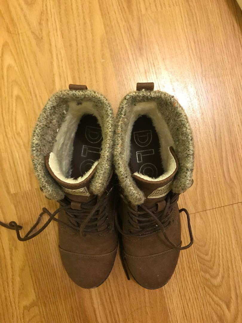 Dlg Women S Winter Boots Women S Fashion Shoes Boots On Carousell