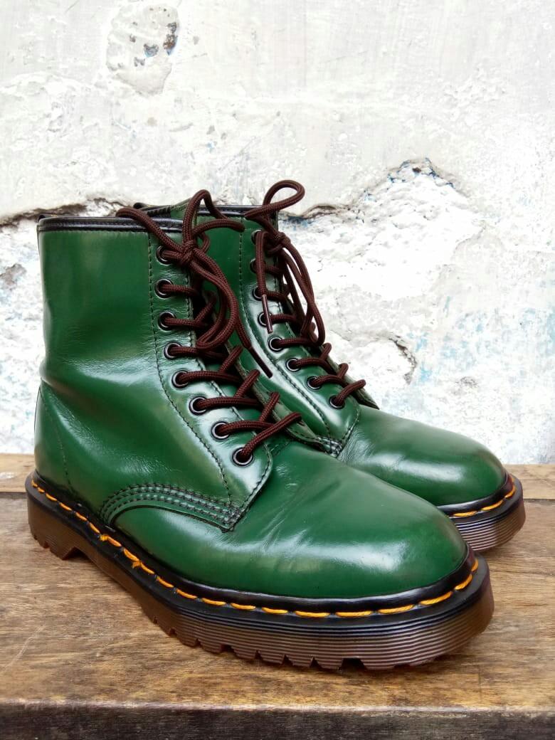 jadon velvet dr martens