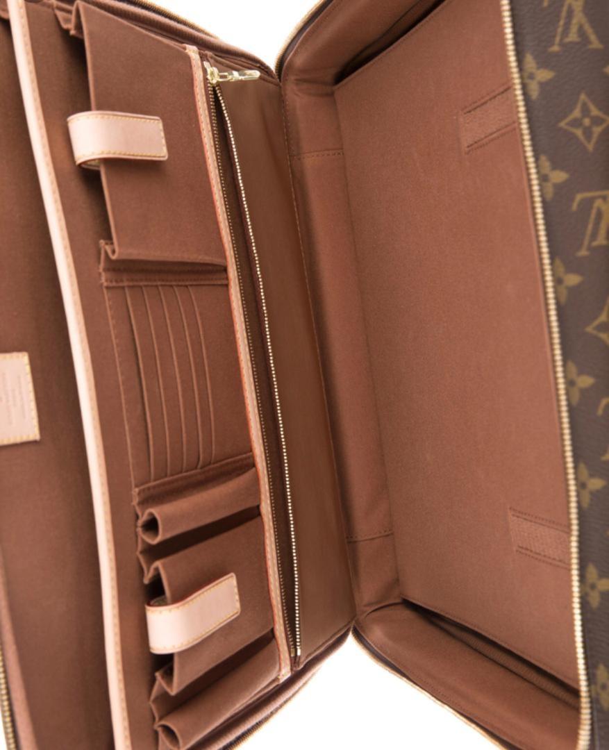 Louis Vuitton Cupertino Laptop Bag