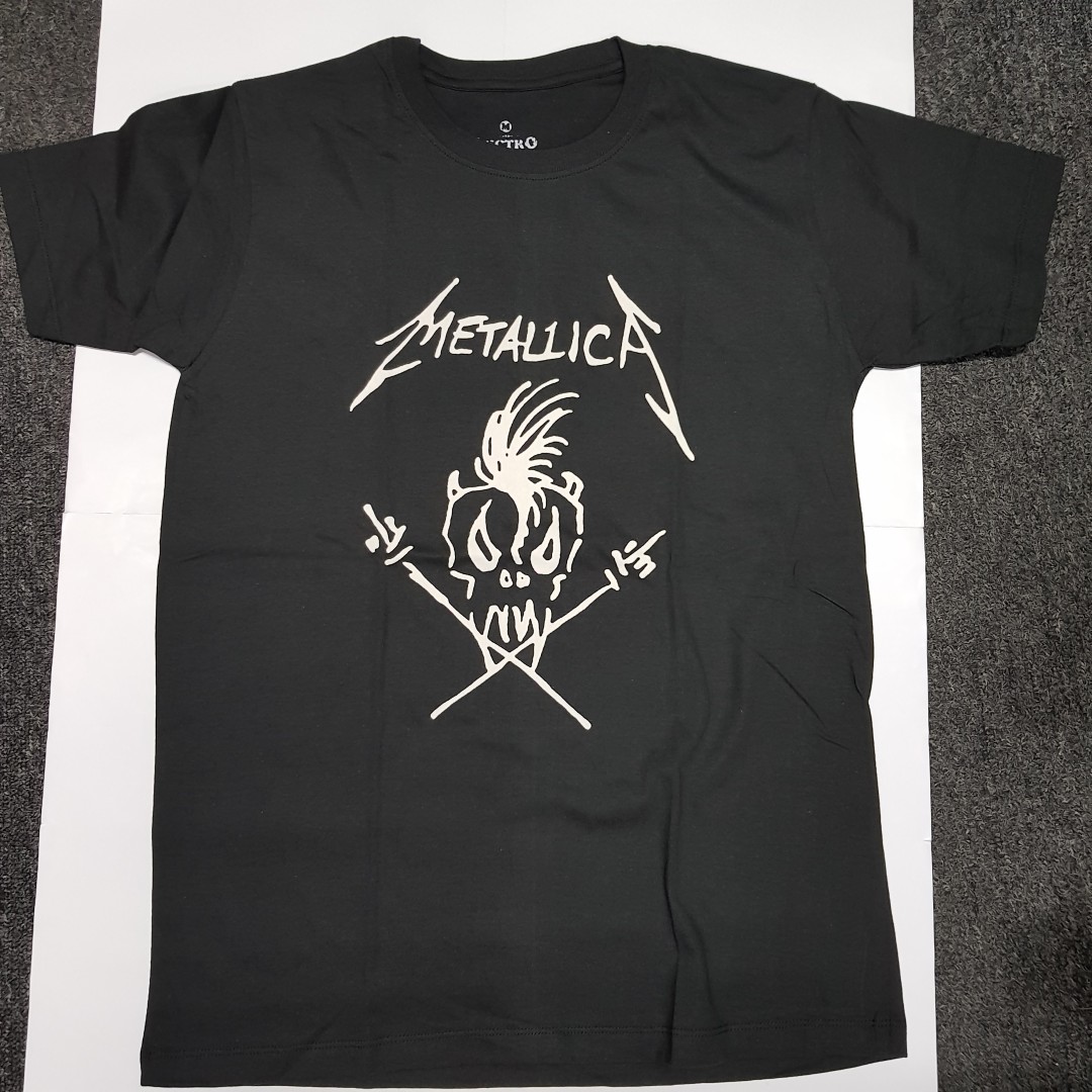 metallica 2019 tour merch