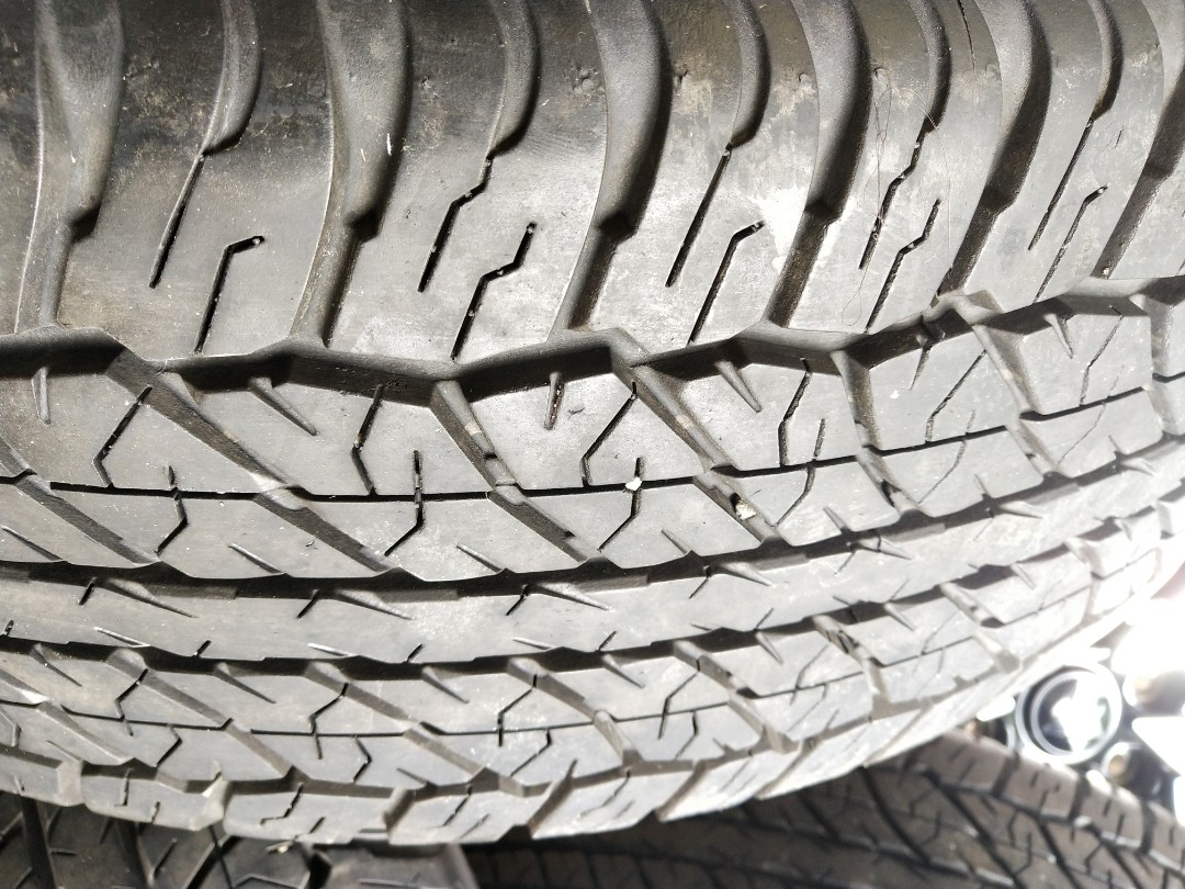 Mitsubishi Montero Sport GT mags and tires, Car Parts & Accessories on