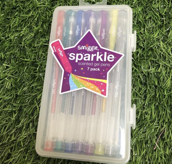 Smiggle Sparkle Gel Pens isi 7 warna, Buku & Alat Tulis, Alat Tulis di