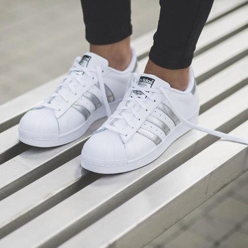 Adidas superstar 2025 silber 39