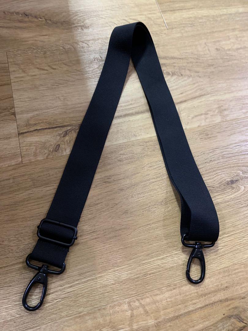 Bag on sale adjustable strap