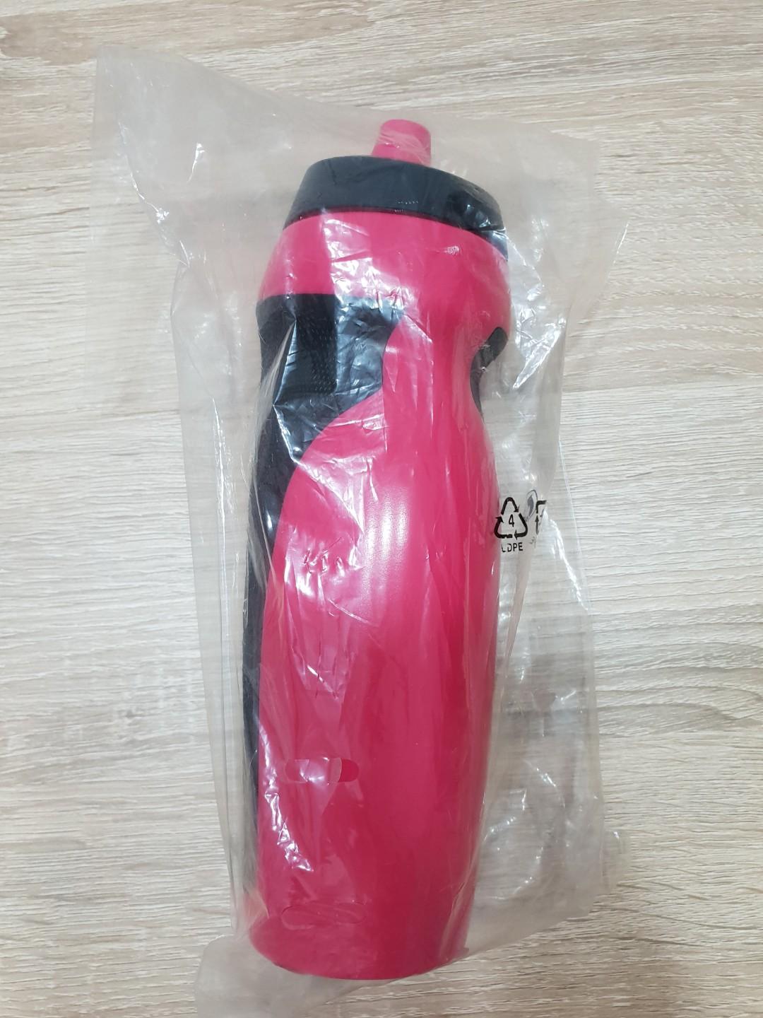 nike 600ml water bottle