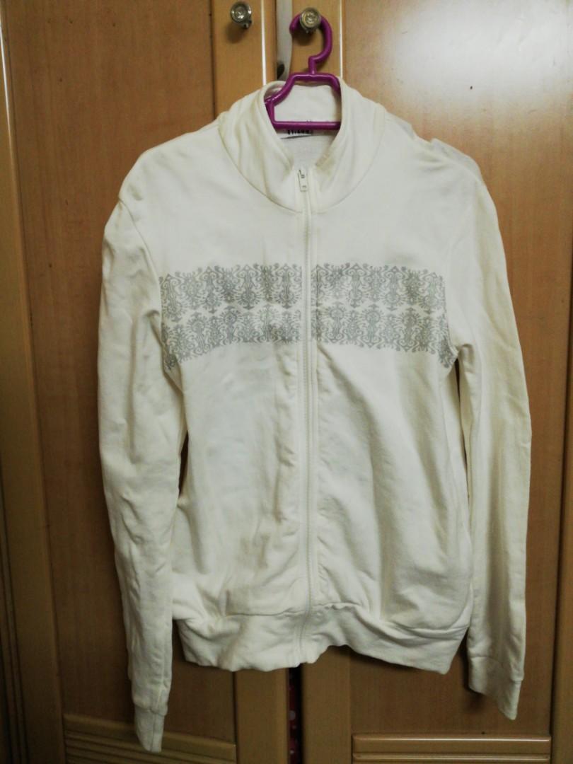 Cream jacket, Women's Fashion, Coats, Jackets and Outerwear on Carousell