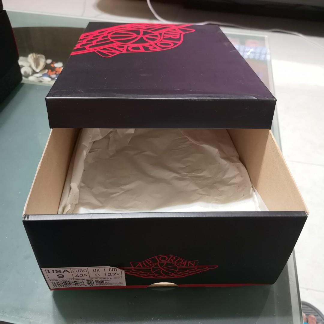 empty jordan 1 box