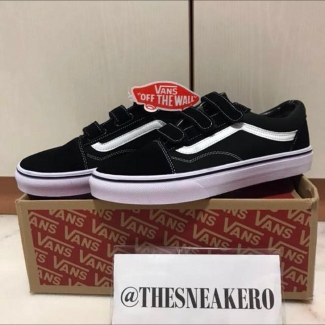 Droogte verbrand plug INSTOCK> Size 36,37,38,40,41,42,43 Vans Velcro Old Skool, Luxury, Sneakers  & Footwear on Carousell