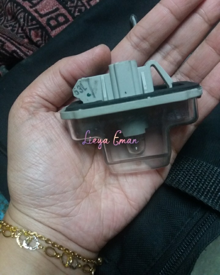 Myvi number plate top bulb