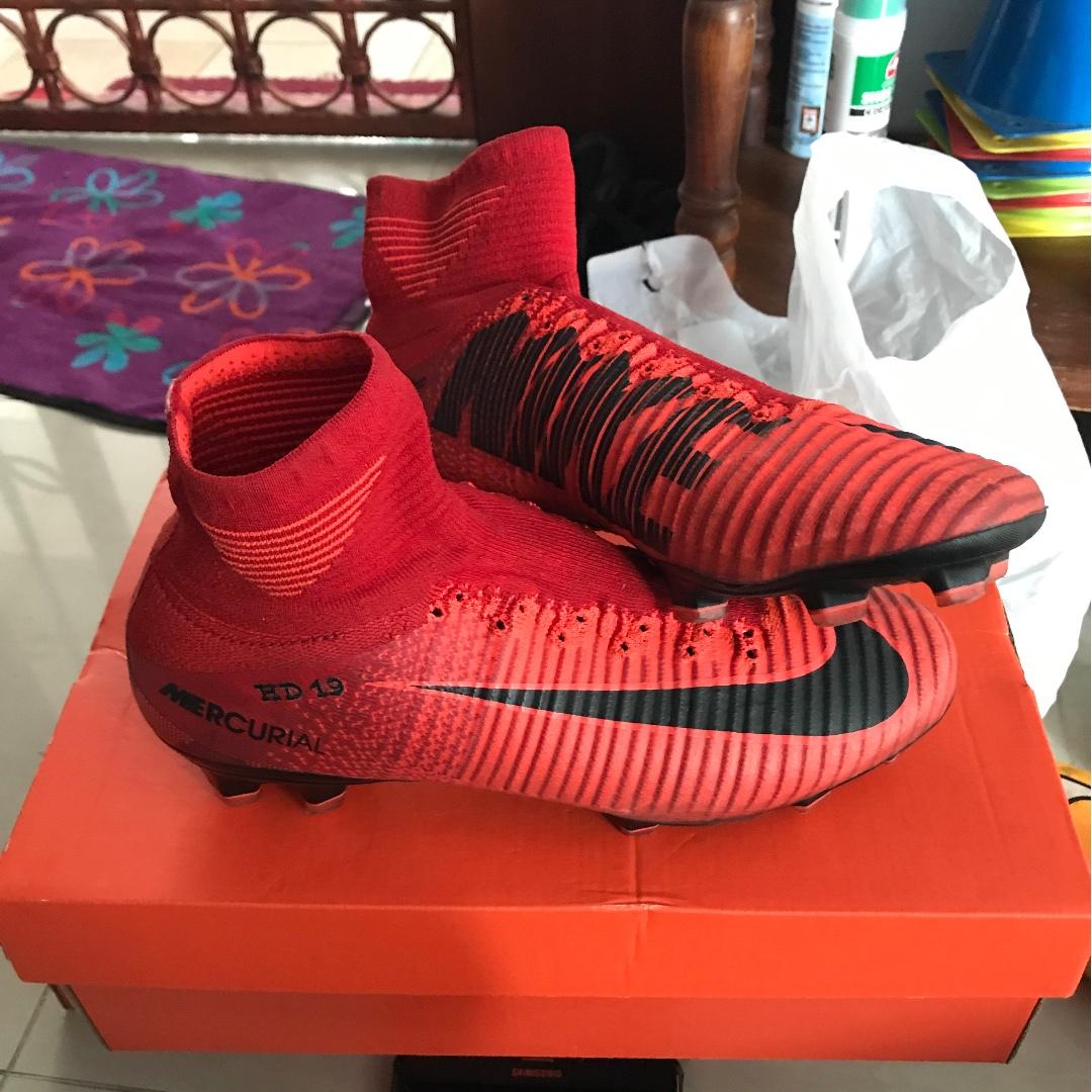 old nike mercurial superfly
