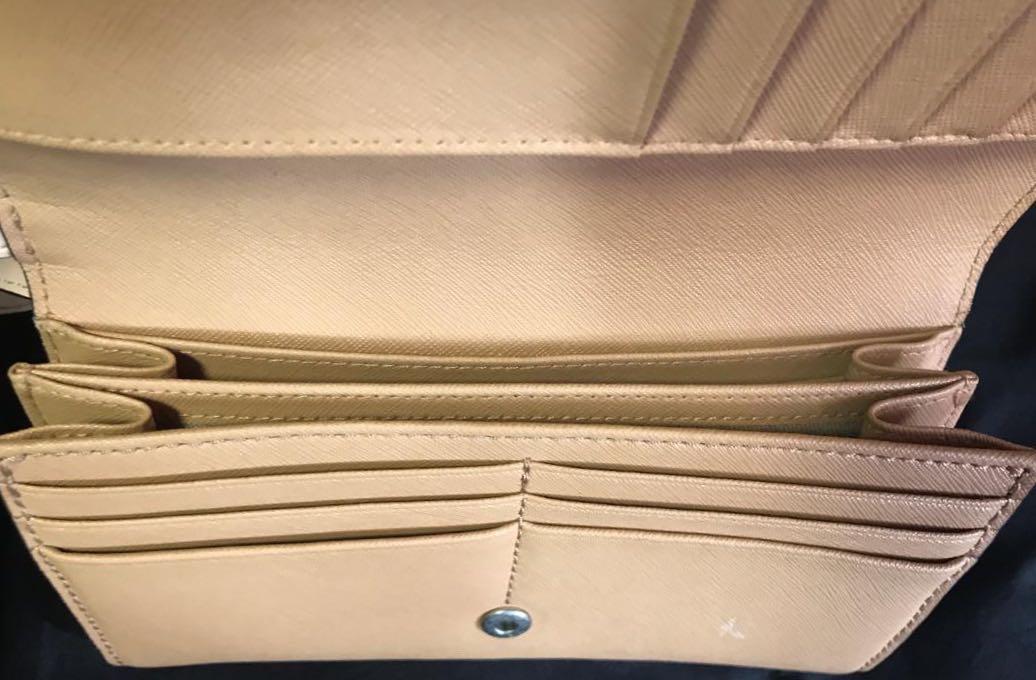 Original Wallet OROTON, Women's Fashion, Bags & Wallets, Purses & Pouches on Carousell