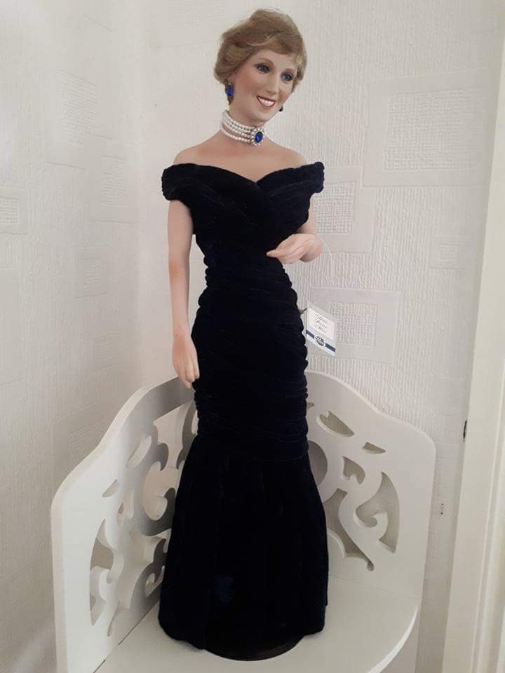 lady diana porcelain doll