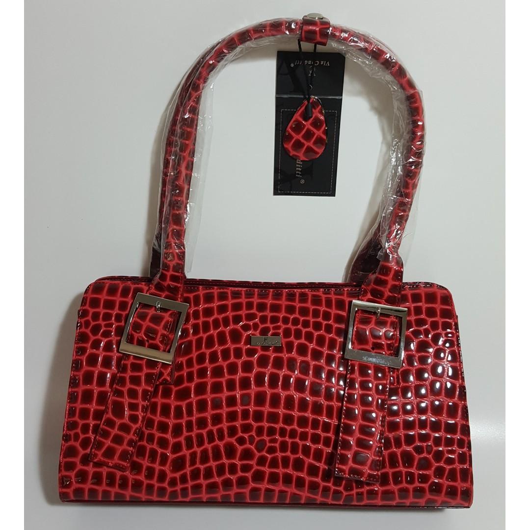 Via Condotti Genuine Leather Shoulder Bag, Women's Fashion, Bags ...