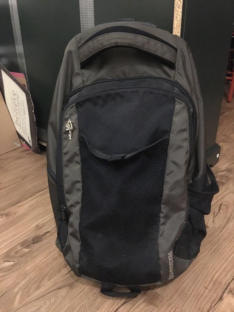 american tourister laptop backpack with rain cover